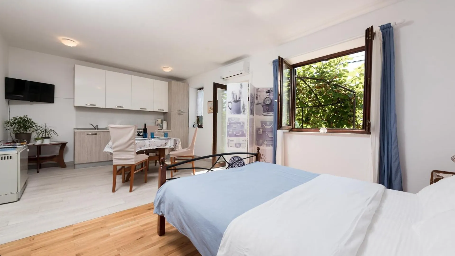 Apartments With A Parking Space Icici, Opatija - 14155 Croatia